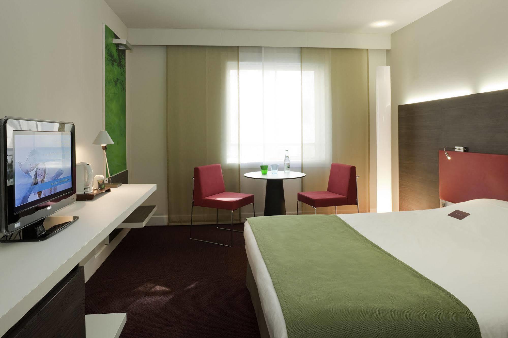 נאנטר Mercure Paris La Defense Grande Arche מראה חיצוני תמונה