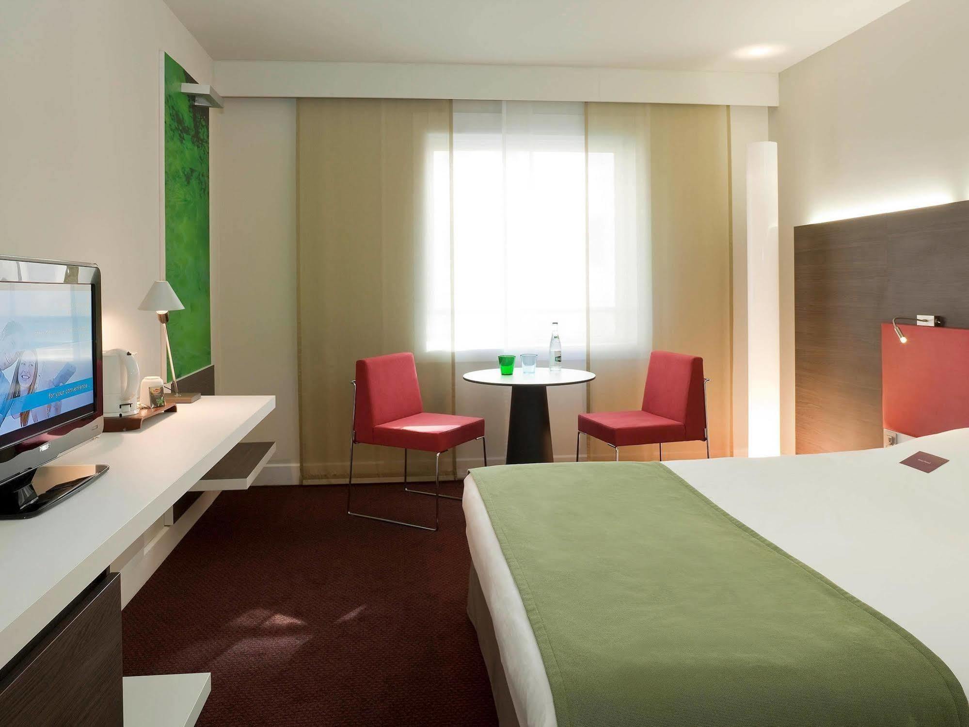 נאנטר Mercure Paris La Defense Grande Arche מראה חיצוני תמונה