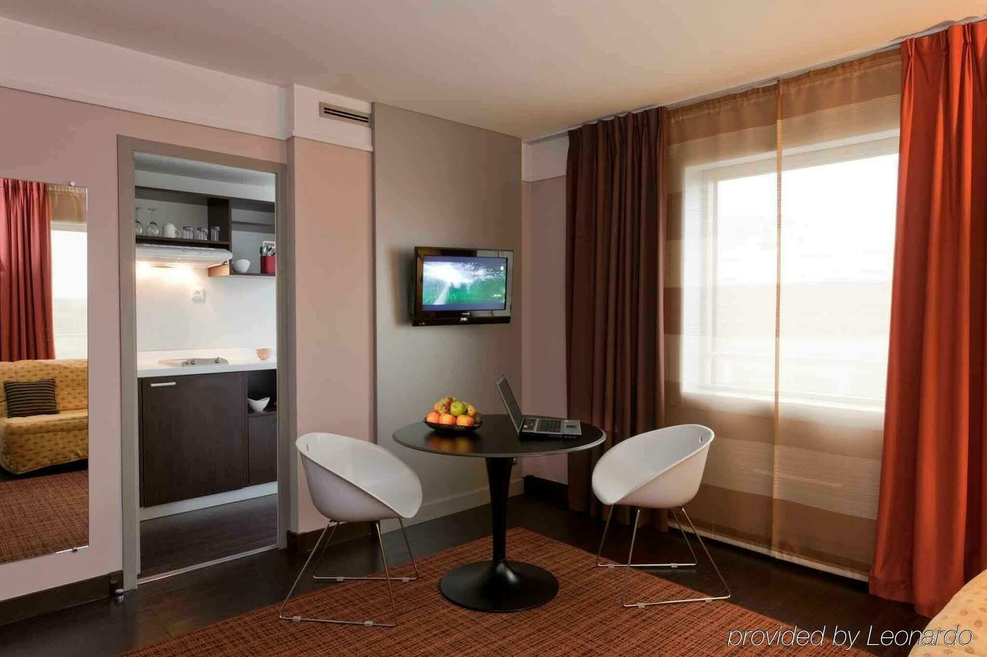 נאנטר Mercure Paris La Defense Grande Arche מראה חיצוני תמונה